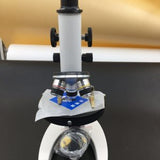 Student-Microscope-L101