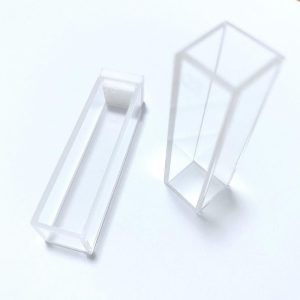 Plastic Cuvettes Pair 800 x 800