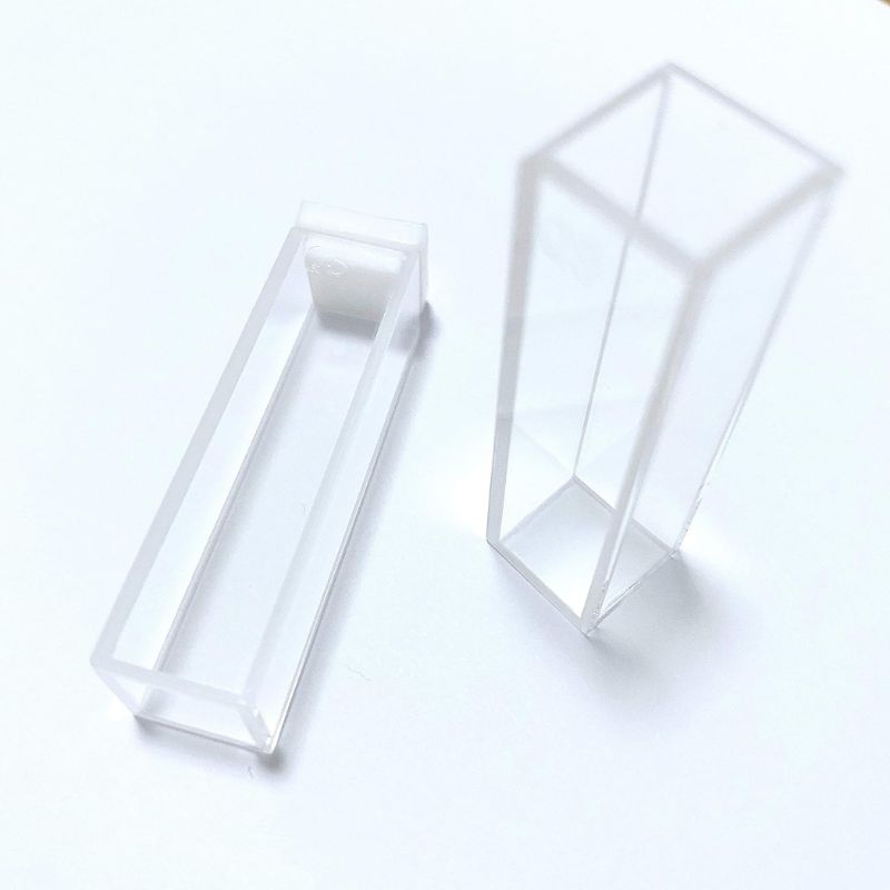 Plastic Cuvettes Pair 800 x 800